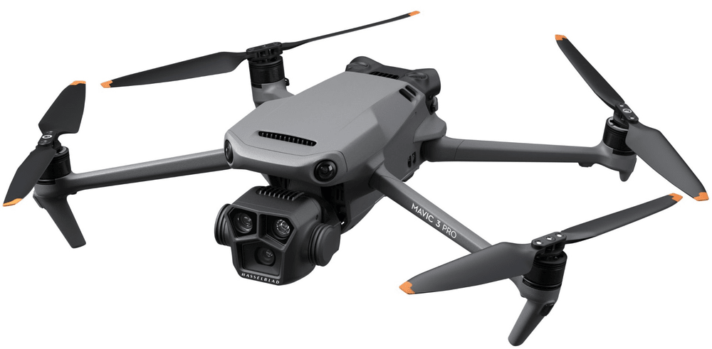 DJI Mavic 3 Pro Fly More Combo (RC)