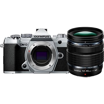 Olympus OM-D E-M5 Mark III + 12-45mm f/4 PRO stříbrný