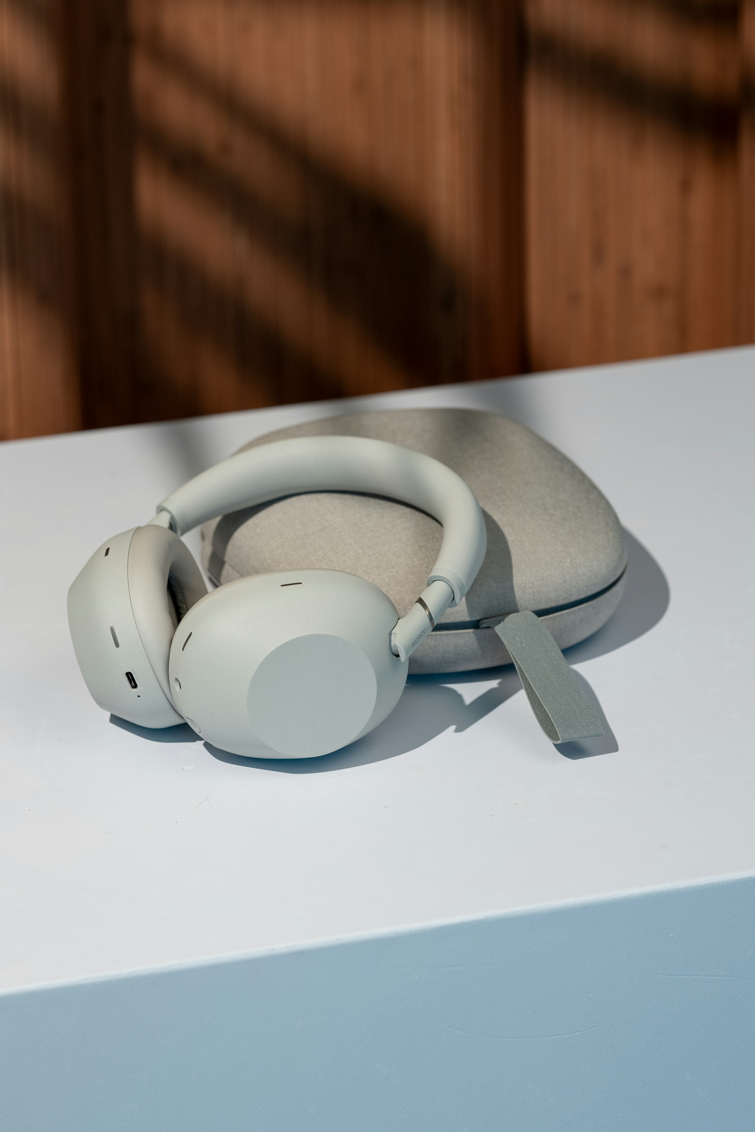 Sony WH-1000XM6