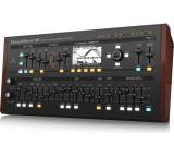 Behringer Deepmind 12D