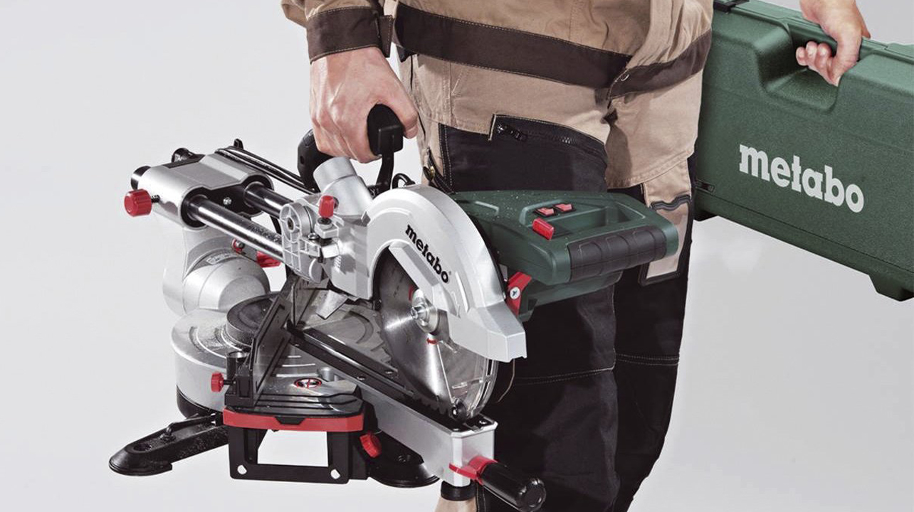 stolni-kotoucova-pila-metabo-kgs-216-m-05-recenze-ktery-cz