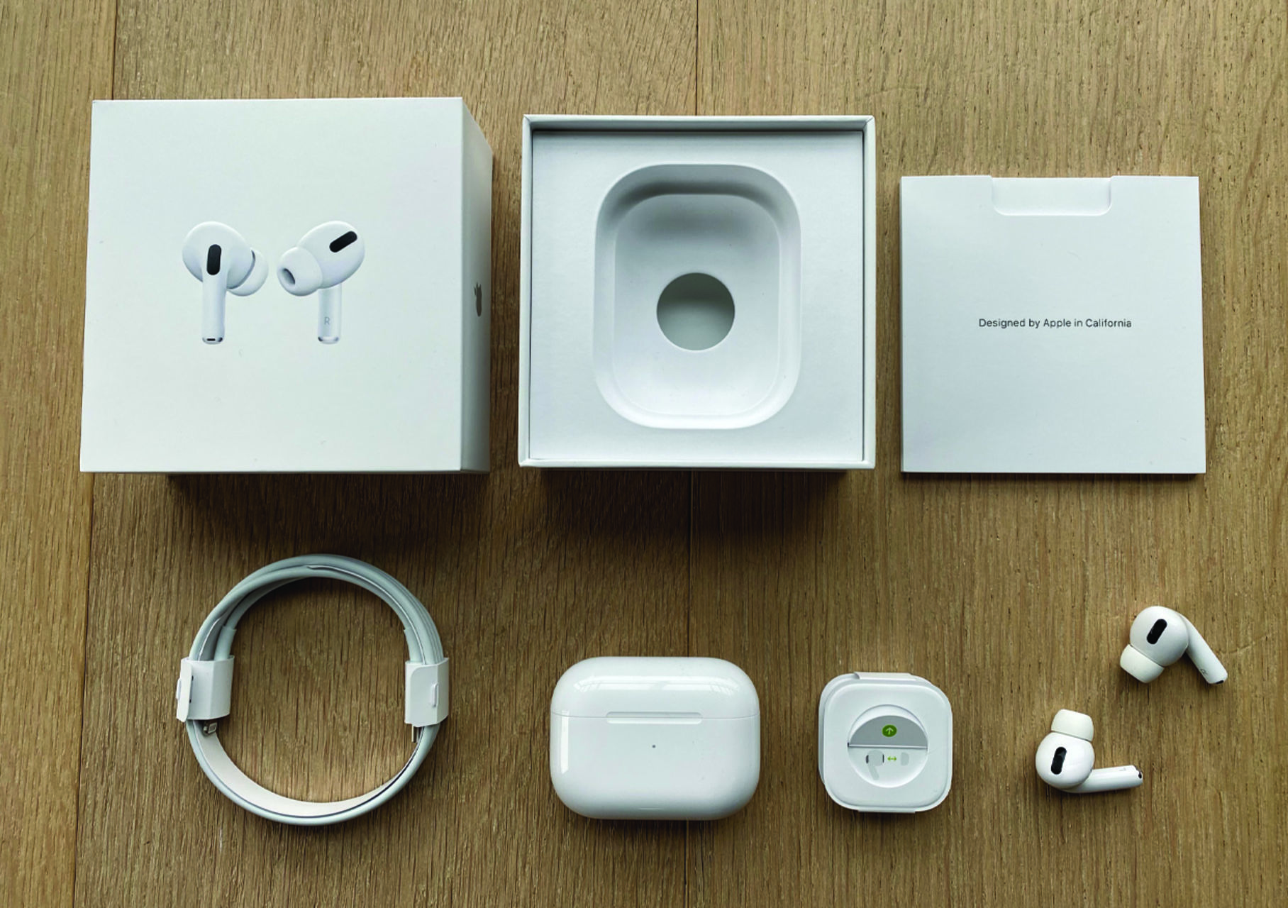 AirPods obsah baleni