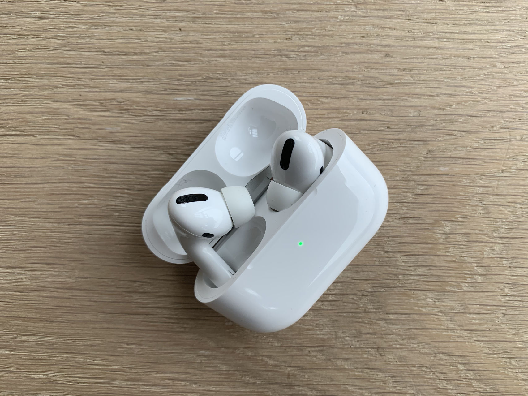 AirPods1